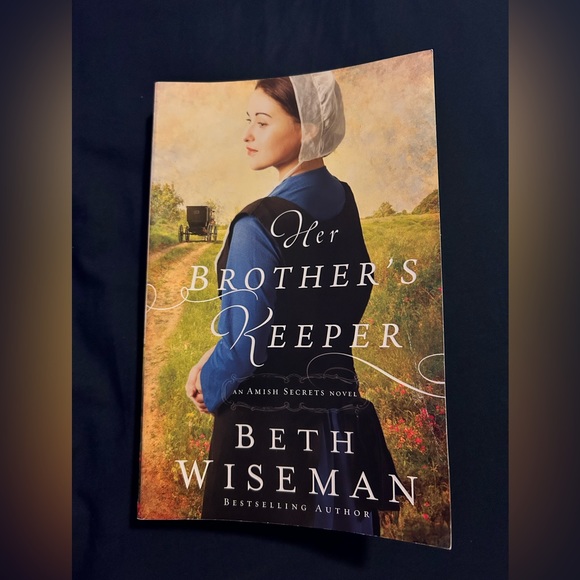 Set of 2 soft cover Books - Picture 4 of 6